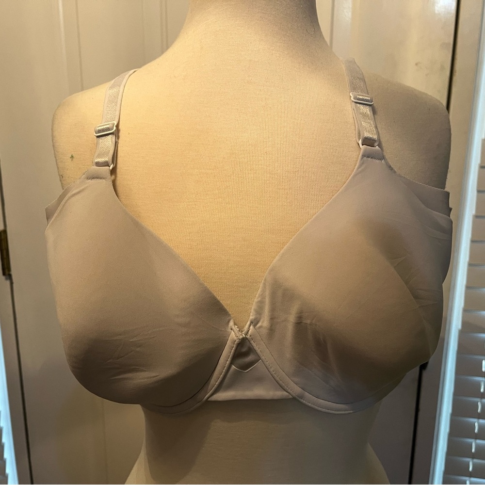 Olga Soft Beige Bra with underwire